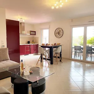 Tres Bel -residence Avec Piscine Sur Le Toit Et Vue Panoramique Saint-Raphaël